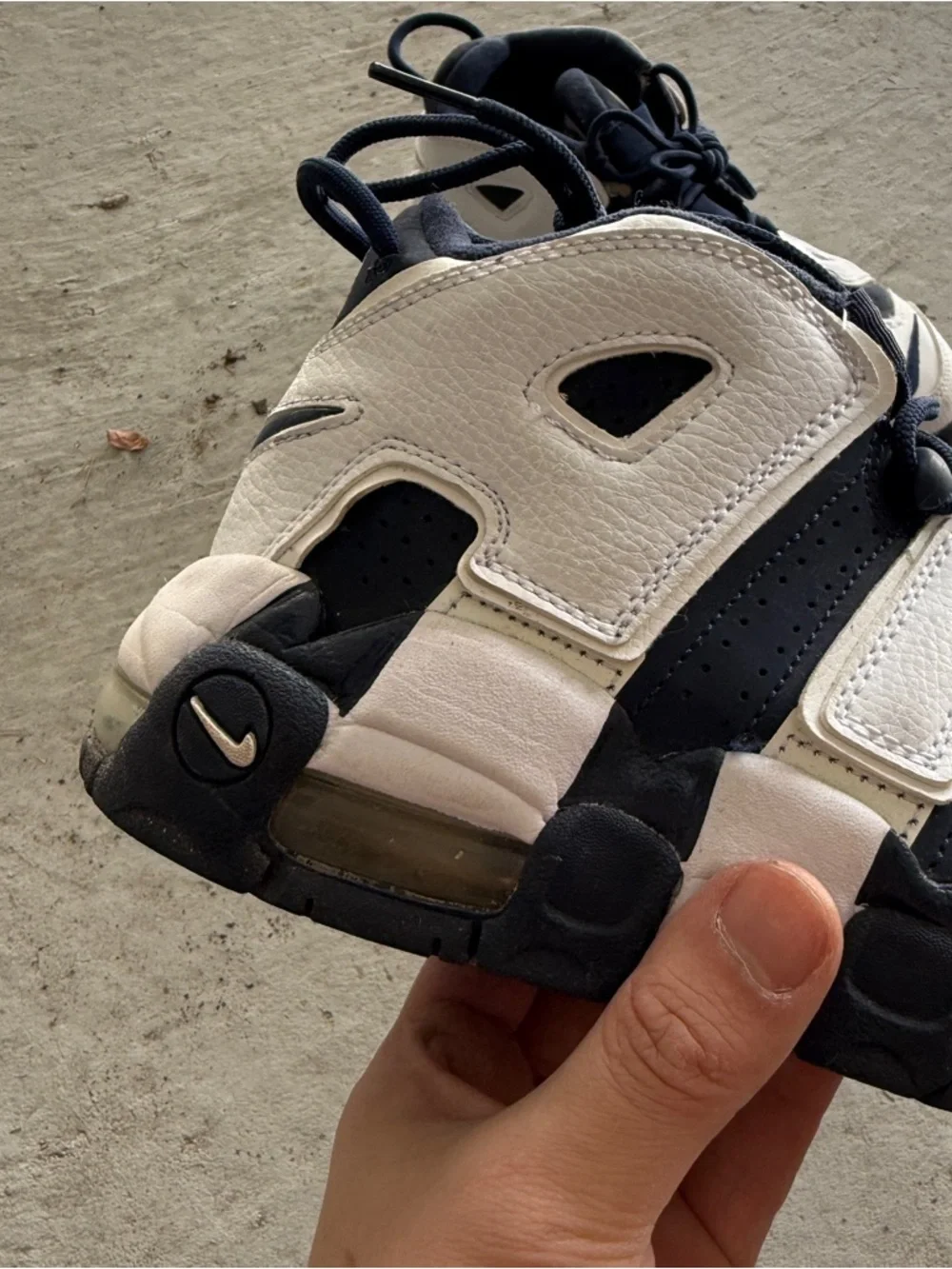 Nike Air More Uptempo White Navy – Size 5.5Y / Women’s – Used - Picture 4 of 8